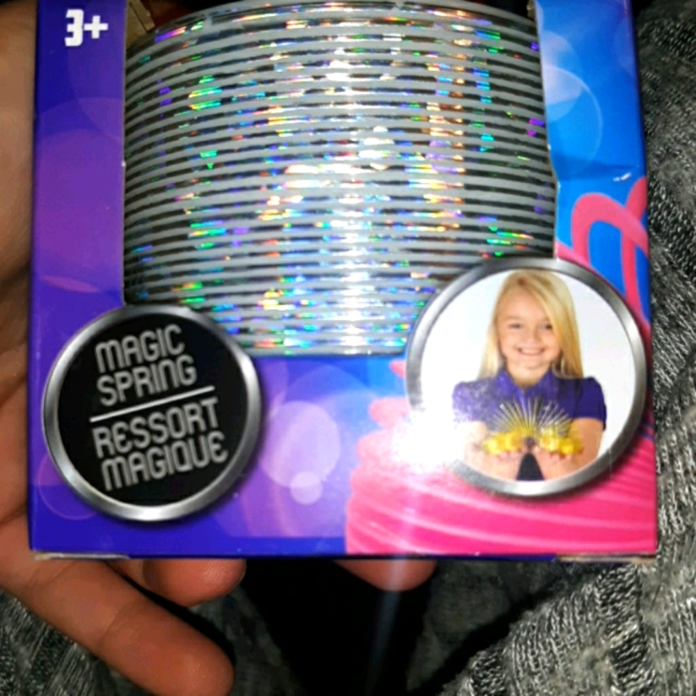 Slinky or magic springs